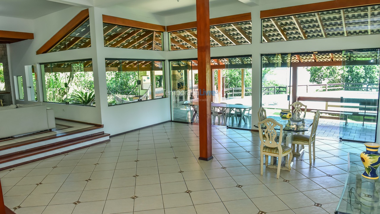 Casa para alquiler de vacaciones em Ilhabela (Praia Grande)