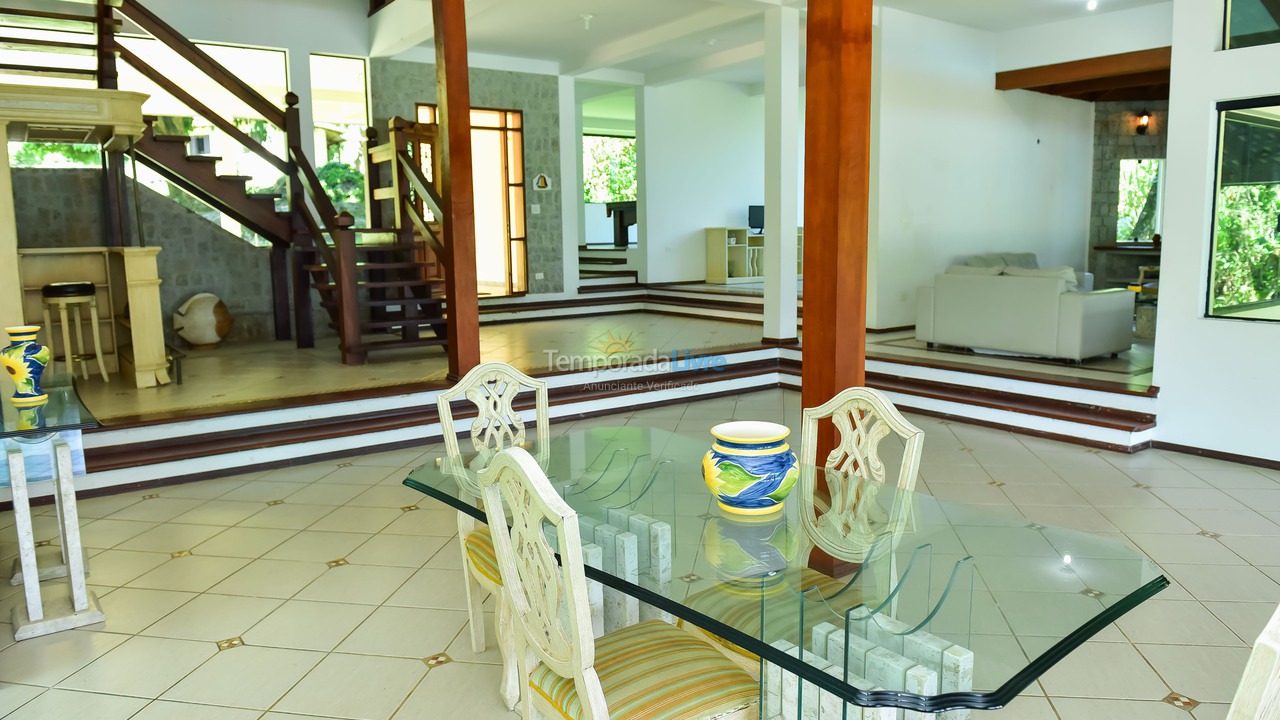 Casa para alquiler de vacaciones em Ilhabela (Praia Grande)