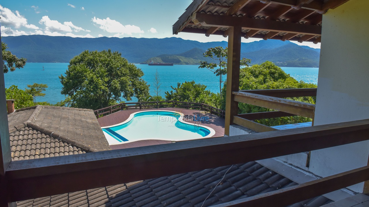 Casa para alquiler de vacaciones em Ilhabela (Praia Grande)