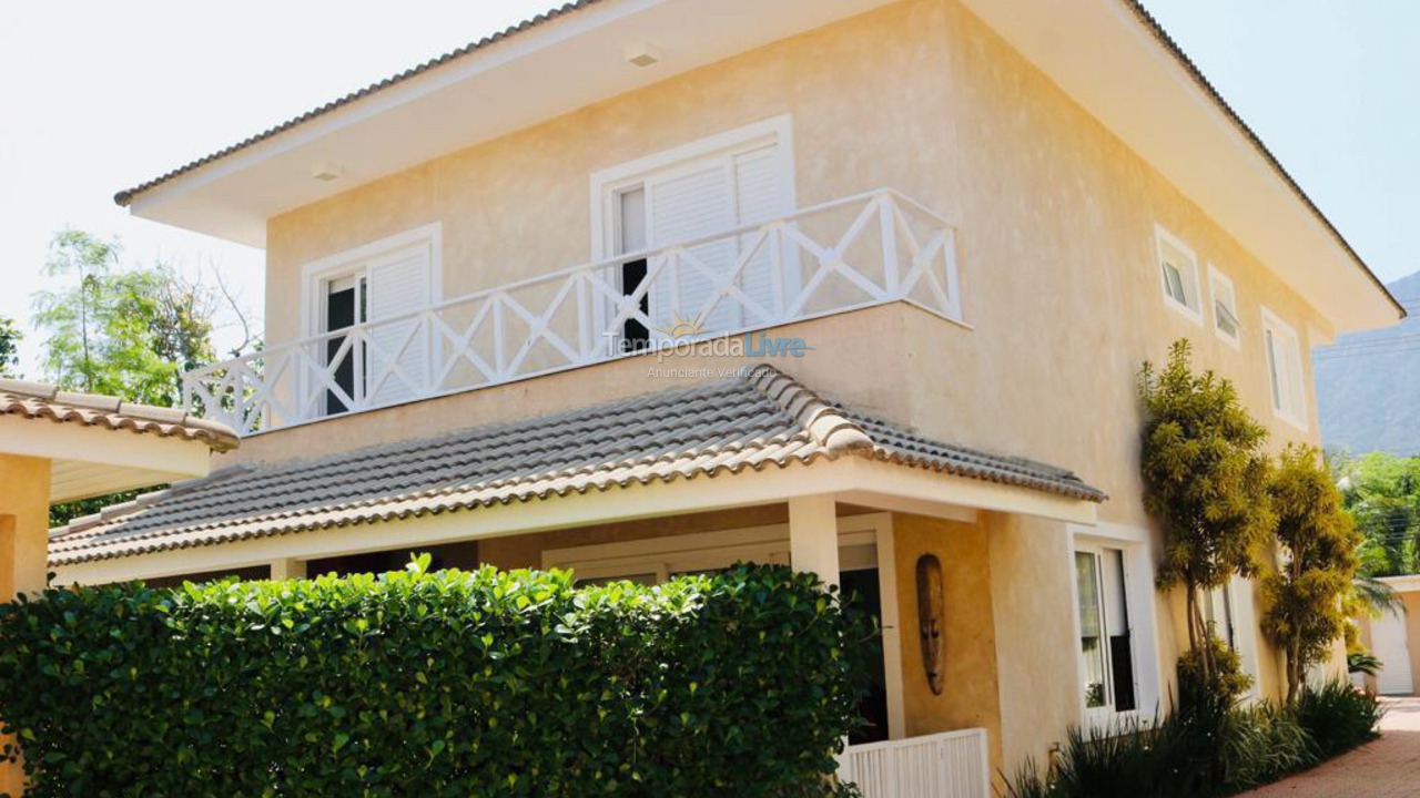 Casa para aluguel de temporada em São Sebastião (Maresias)