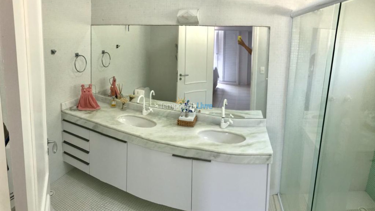 Casa para aluguel de temporada em São Sebastião (Maresias)