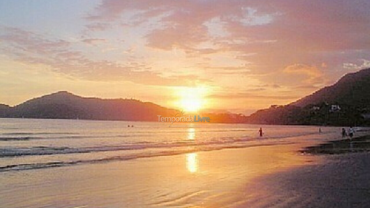 Casa para aluguel de temporada em Ubatuba (Enseada)