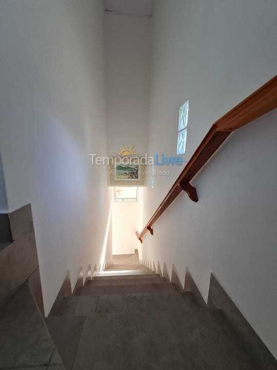 Casa para aluguel de temporada em Ubatuba (Enseada)