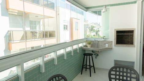 APARTAMENTO 2 SUÍTES EM JURERÊ INTERNACIONAL