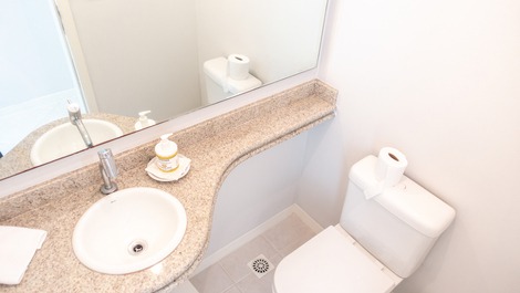 APARTAMENTO 2 SUÍTES EM JURERÊ INTERNACIONAL
