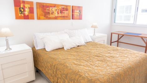 APARTAMENTO 2 SUÍTES EM JURERÊ INTERNACIONAL
