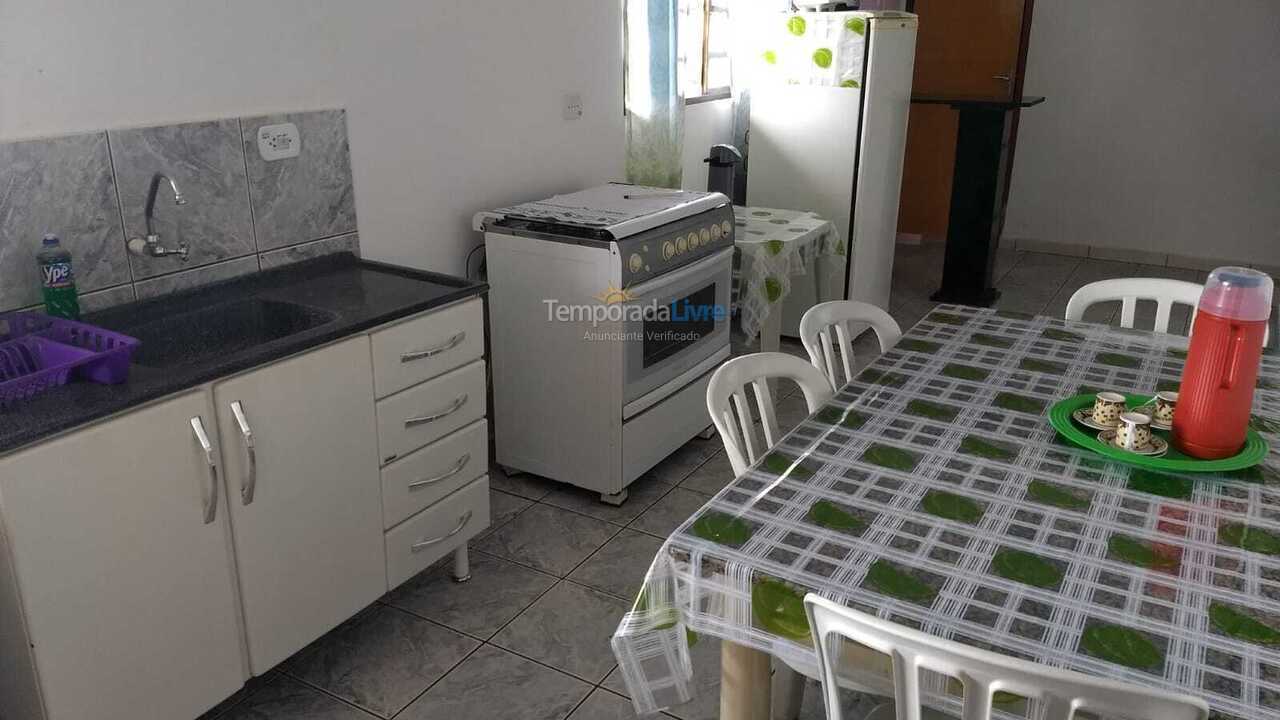 Apartamento para aluguel de temporada em Trindade (Ana Rosa)