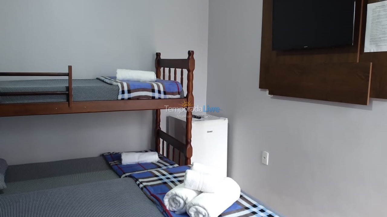 Casa para aluguel de temporada em Penha (Centro)