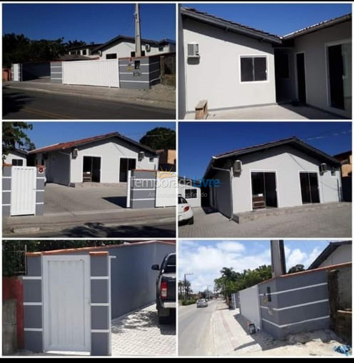 Casa para aluguel de temporada em Penha (Centro)