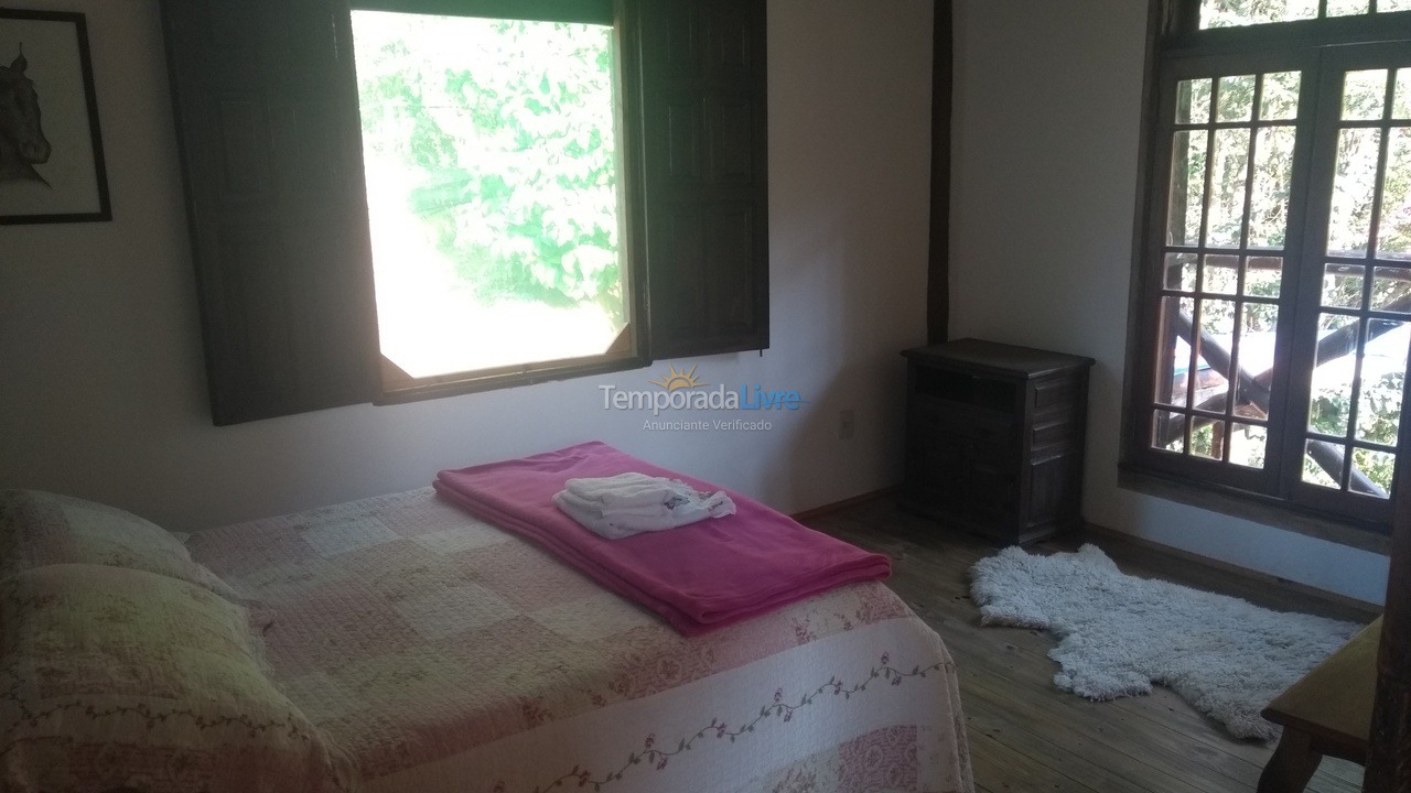 Granja para alquiler de vacaciones em Monteiro Lobato (Santa Maria)