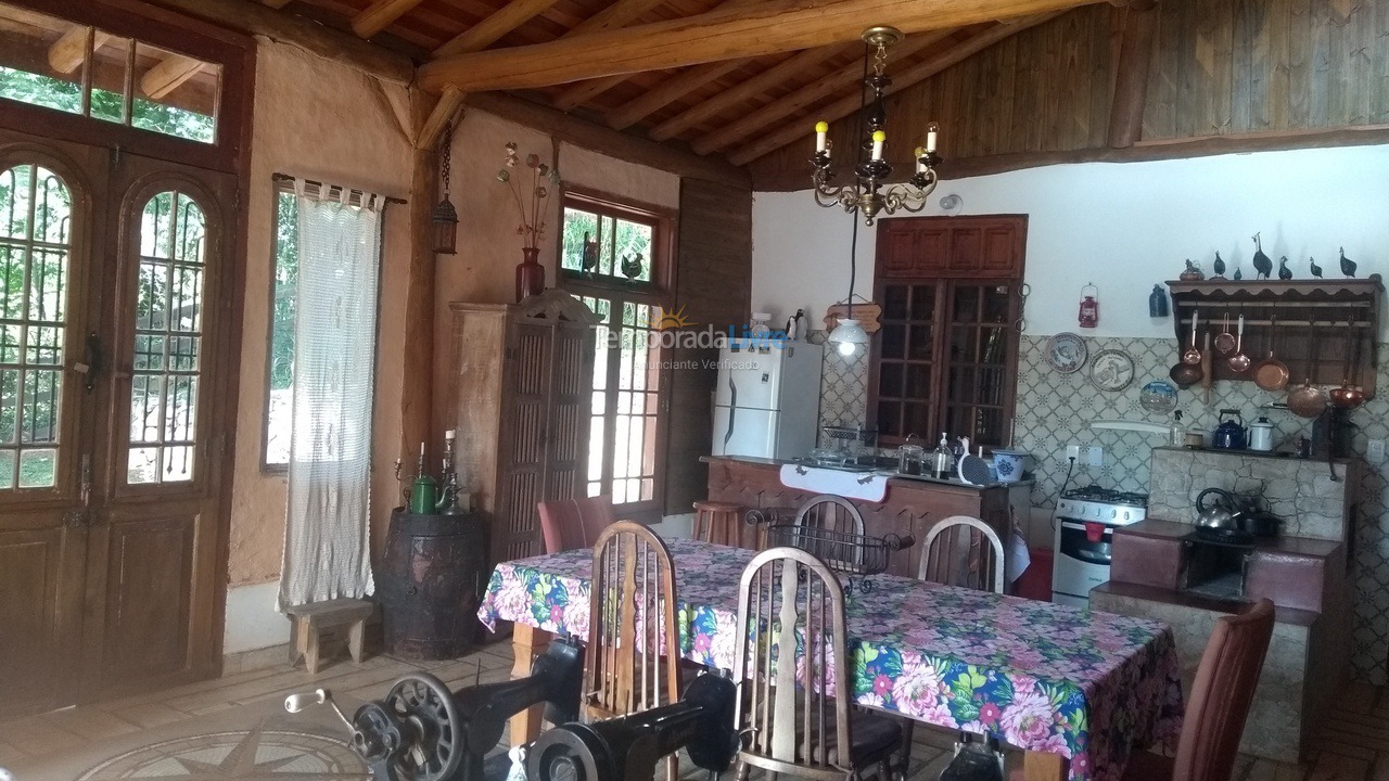 Granja para alquiler de vacaciones em Monteiro Lobato (Santa Maria)
