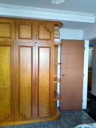 Quarto 04 com camas duplas