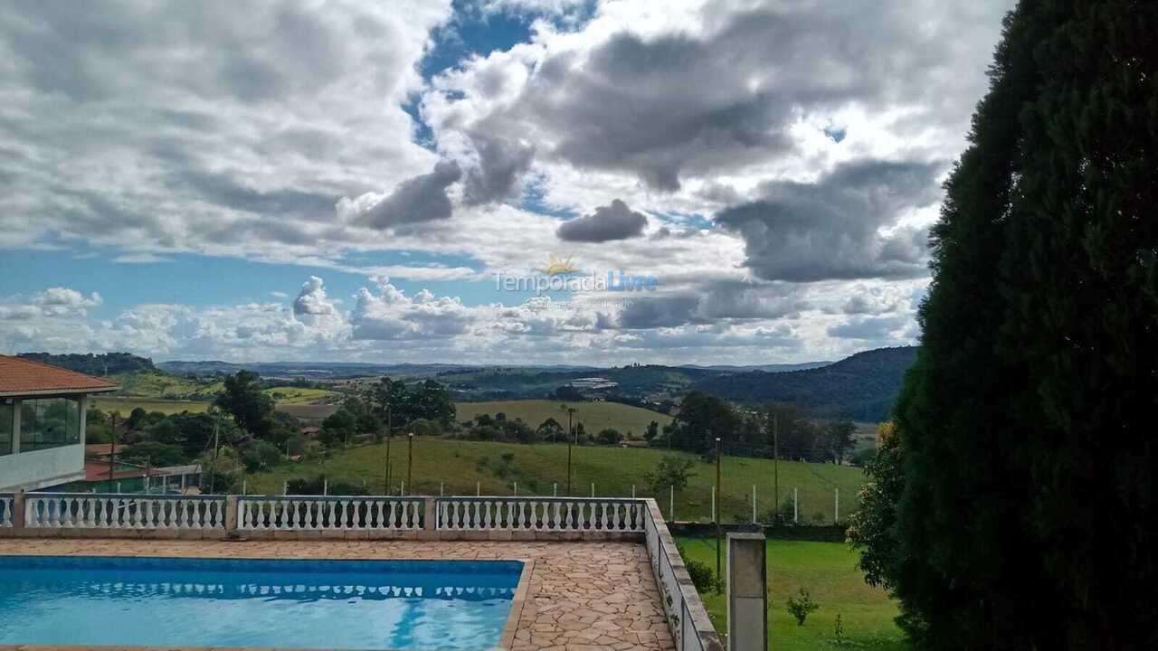 Granja para alquiler de vacaciones em Atibaia (Residencial Pararanga)