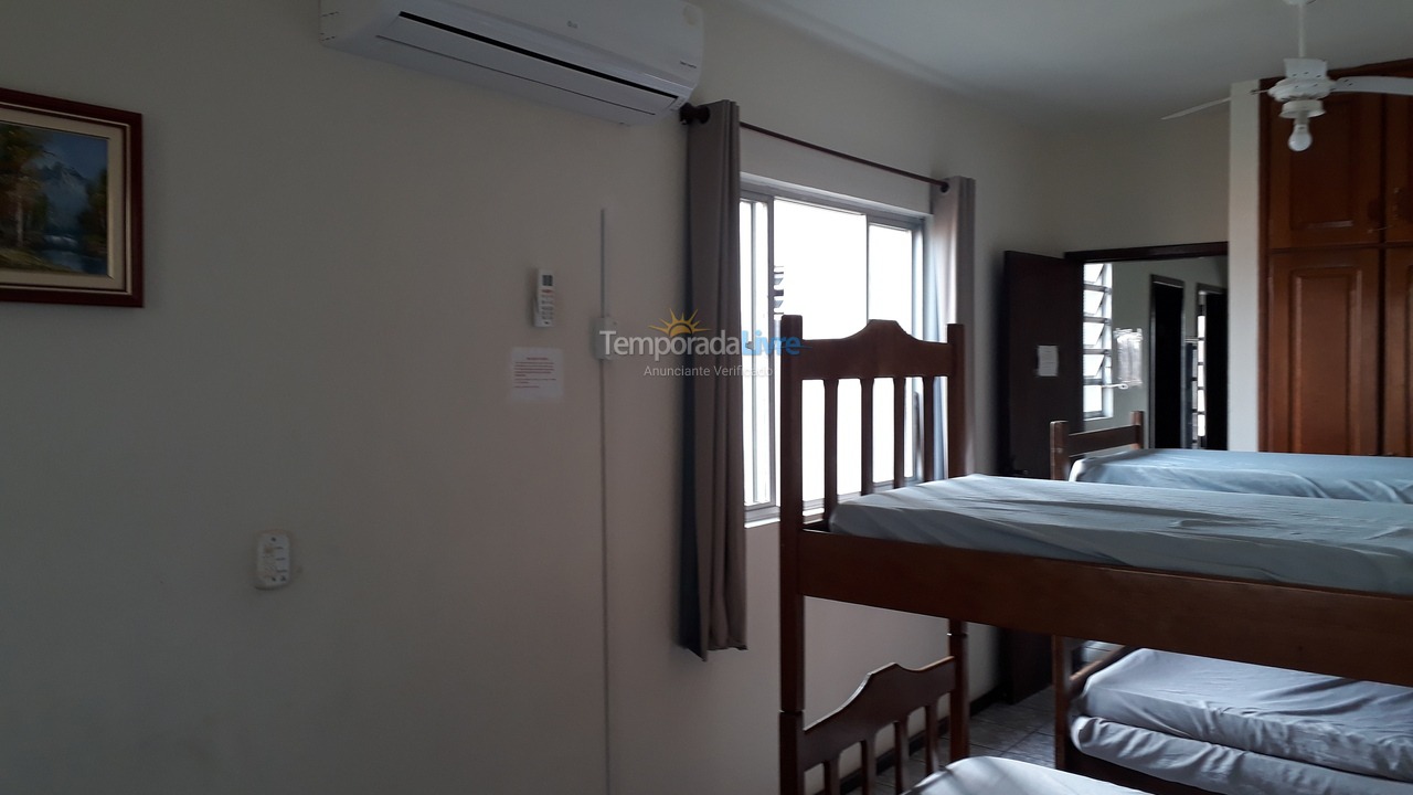 House for vacation rental in São Francisco do Sul (Enseada)