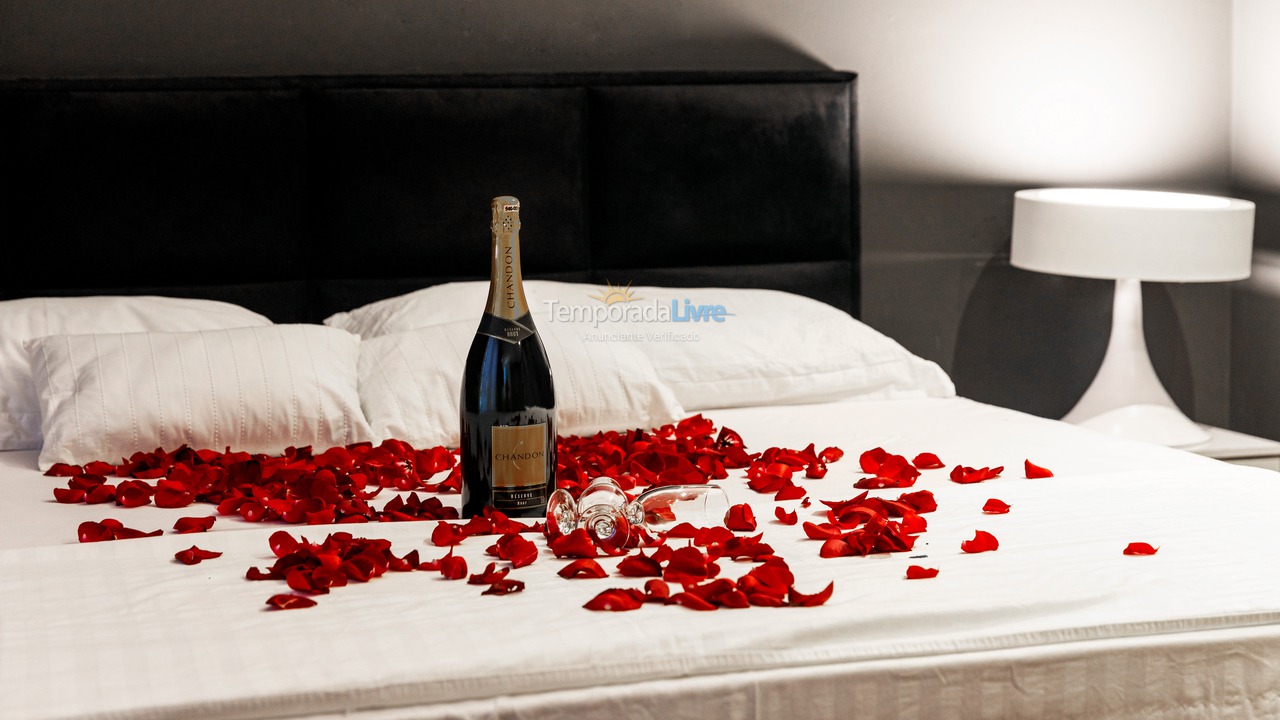 Casa para aluguel de temporada em Florianópolis (Coqueiros)