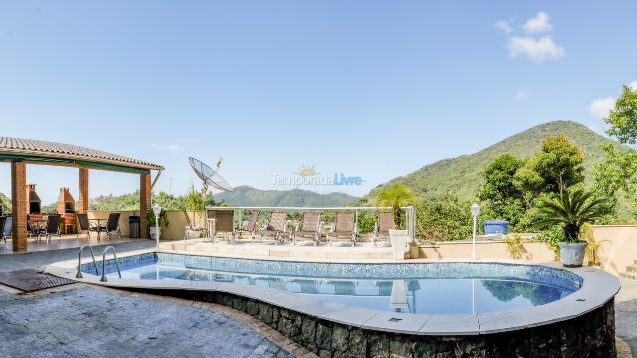 Casa para alquiler de vacaciones em Ubatuba (Pereque Mirim)