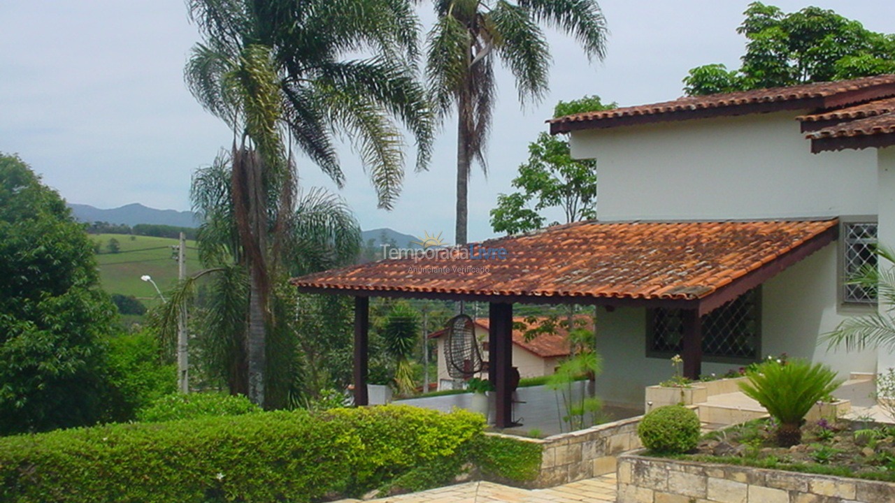 Chácara / sítio para aluguel de temporada em Piracaia (Canedos)