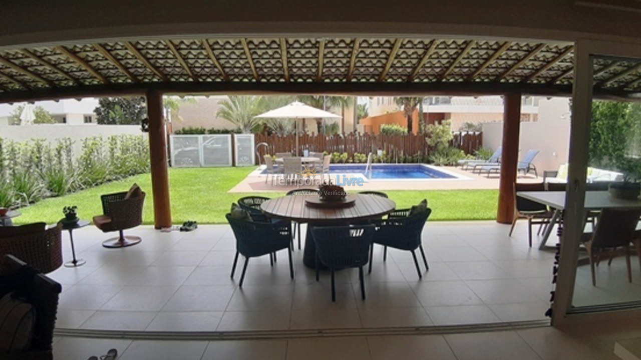 Casa para aluguel de temporada em Camaçari (Praia de Guarajuba)