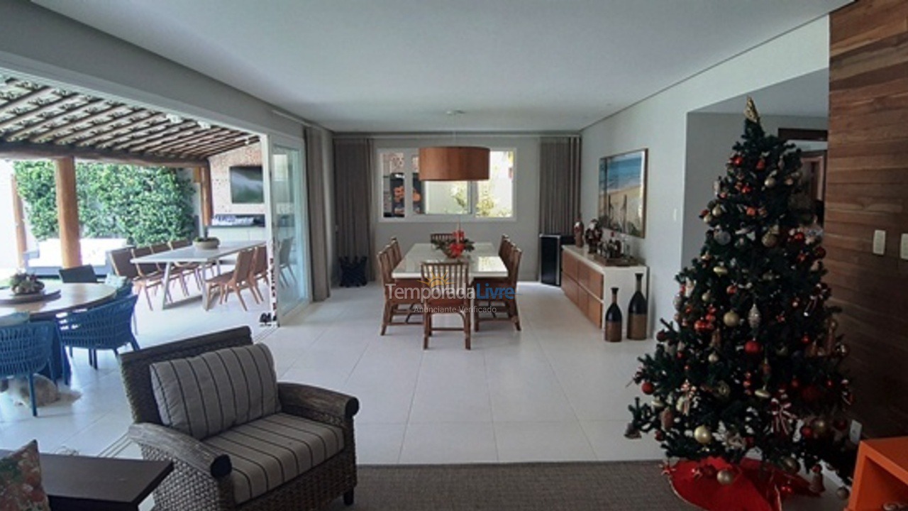 Casa para aluguel de temporada em Camaçari (Praia de Guarajuba)