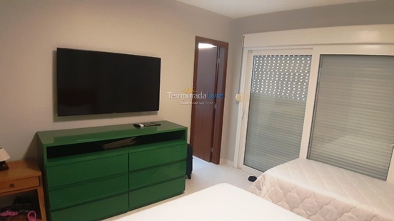 Casa para aluguel de temporada em Camaçari (Praia de Guarajuba)