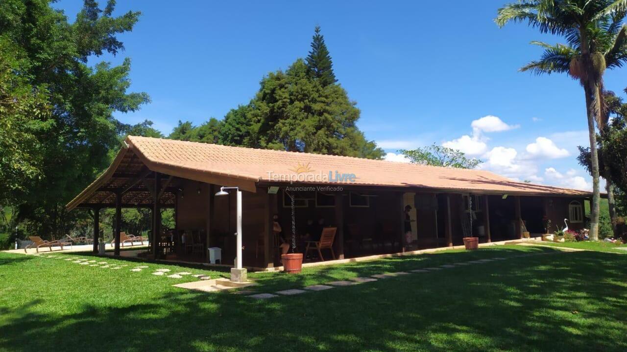 Chácara / sítio para aluguel de temporada em Santa Isabel (Santa Isabel)