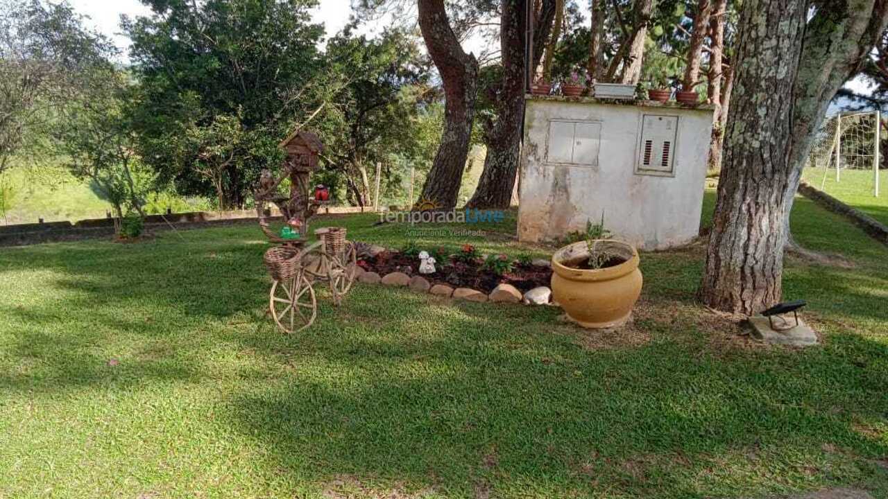 Chácara / sítio para aluguel de temporada em Santa Isabel (Santa Isabel)