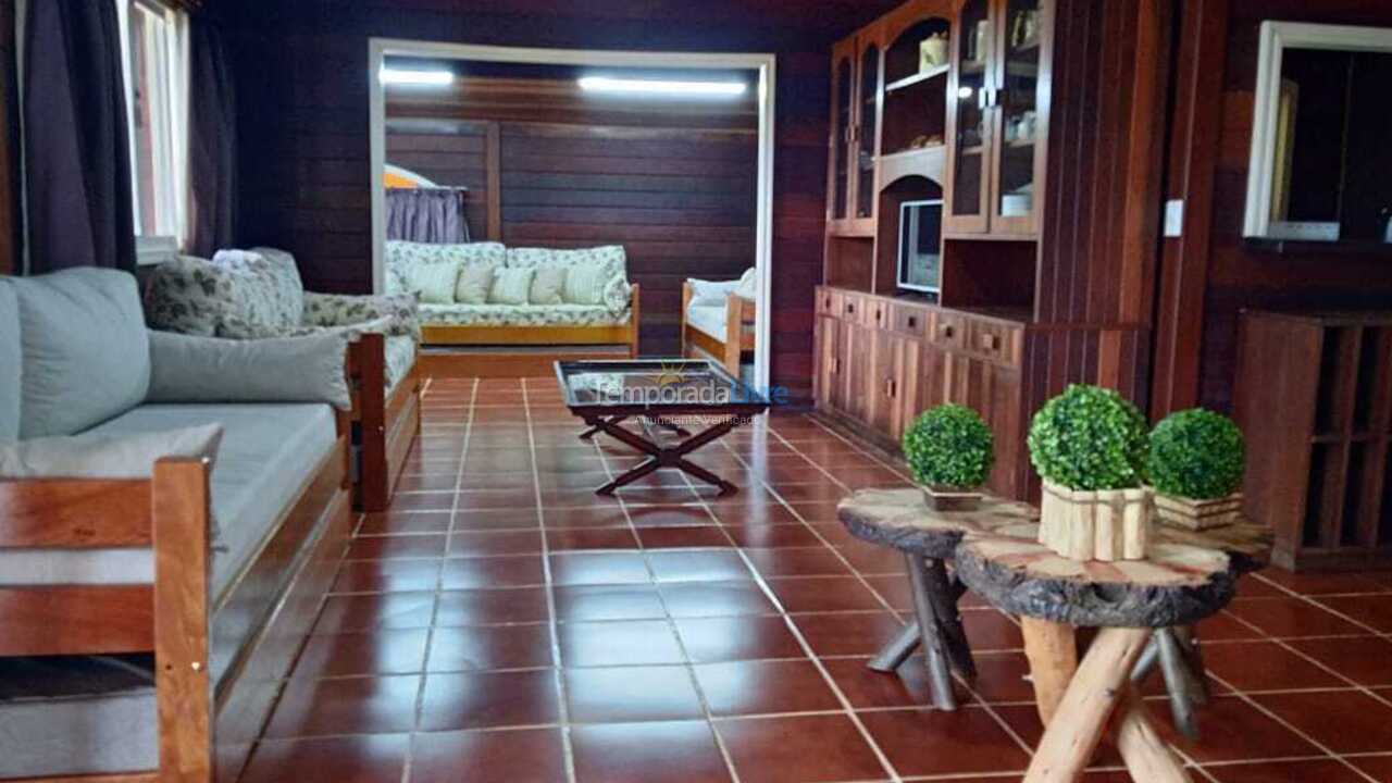 Chácara / sítio para aluguel de temporada em Santa Isabel (Santa Isabel)