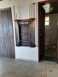 FRENTE AL MAR, PISCINA, AIRE ACONDICIONADO, ACCESO EN BARCO POR EL RIO, WI-FI.