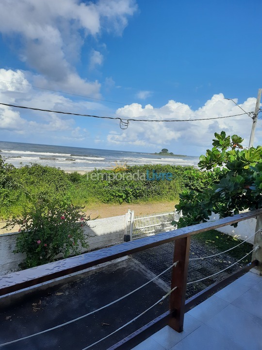 Casa para alquiler de vacaciones em Guaratuba (Barra do Saí)