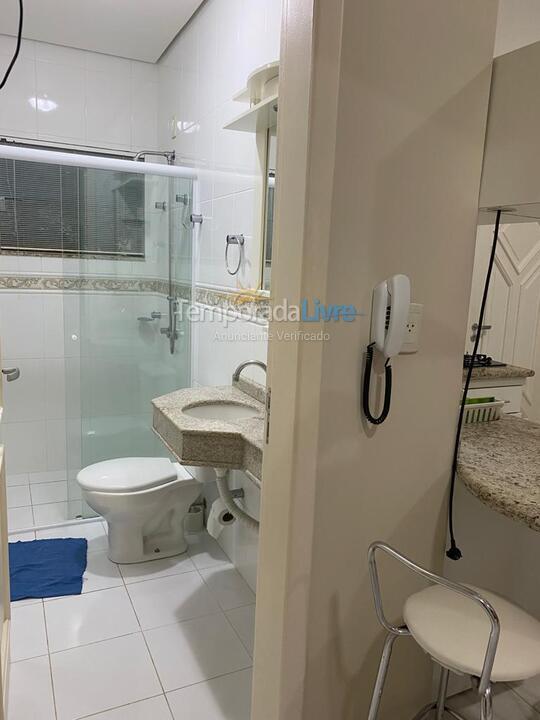 Apartment for vacation rental in Governador Celso Ramos (Praia de Palmas)