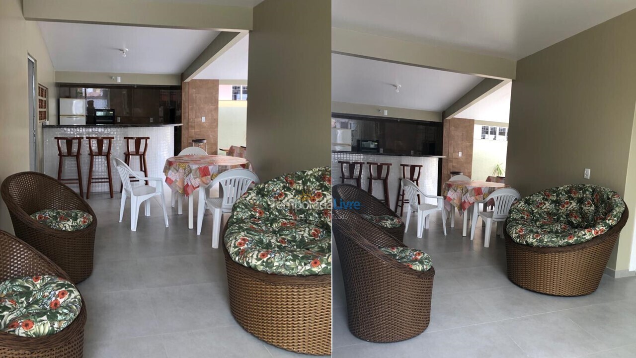 Casa para aluguel de temporada em Governador Celso Ramos (Praia de Palmas)