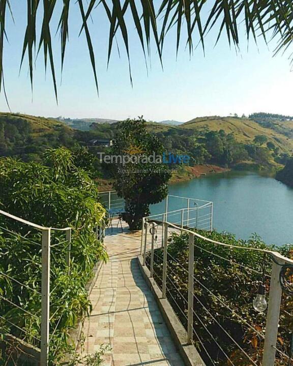 Granja para alquiler de vacaciones em Igaratá (Parque Alpina Igaratá)