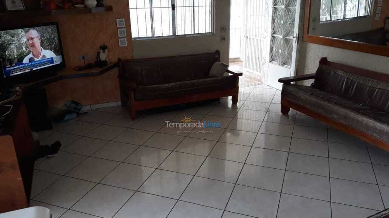 Granja para alquiler de vacaciones em Igaratá (Parque Alpina Igaratá)