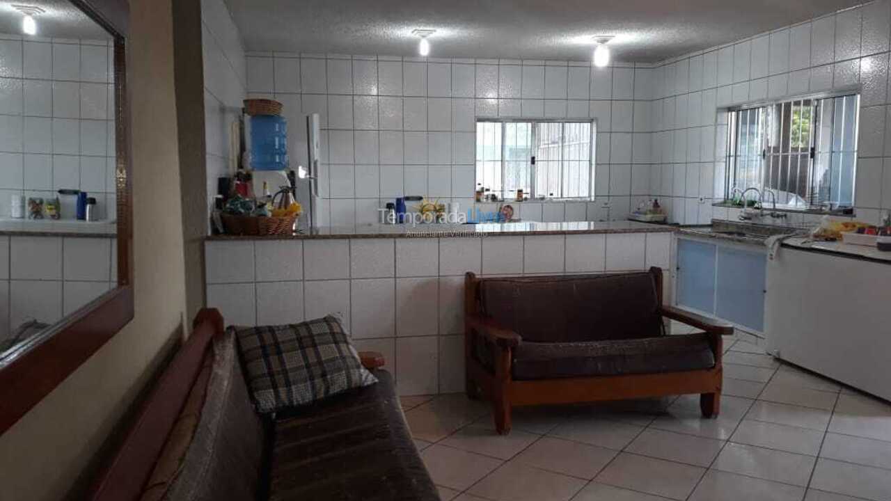 Granja para alquiler de vacaciones em Igaratá (Parque Alpina Igaratá)