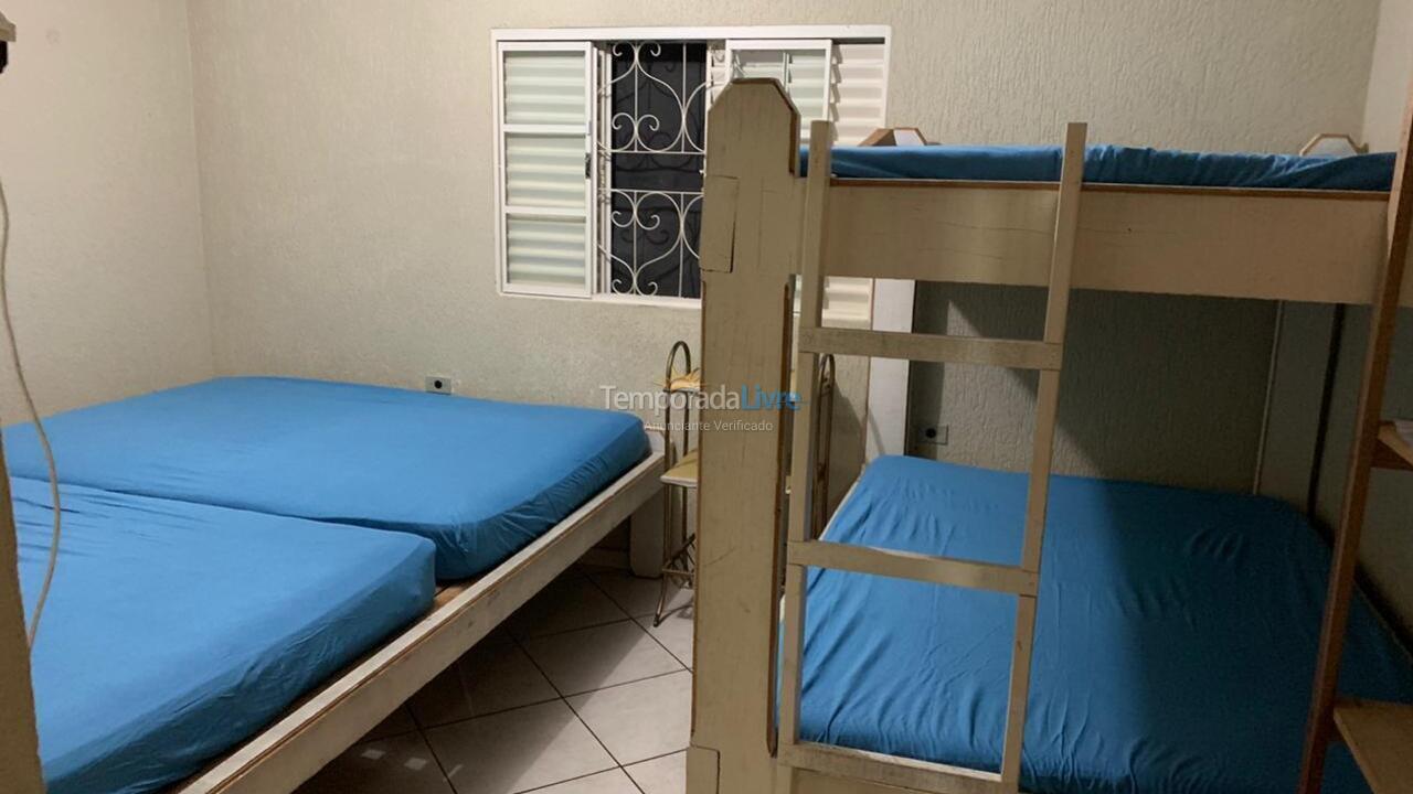 Granja para alquiler de vacaciones em Igaratá (Parque Alpina Igaratá)