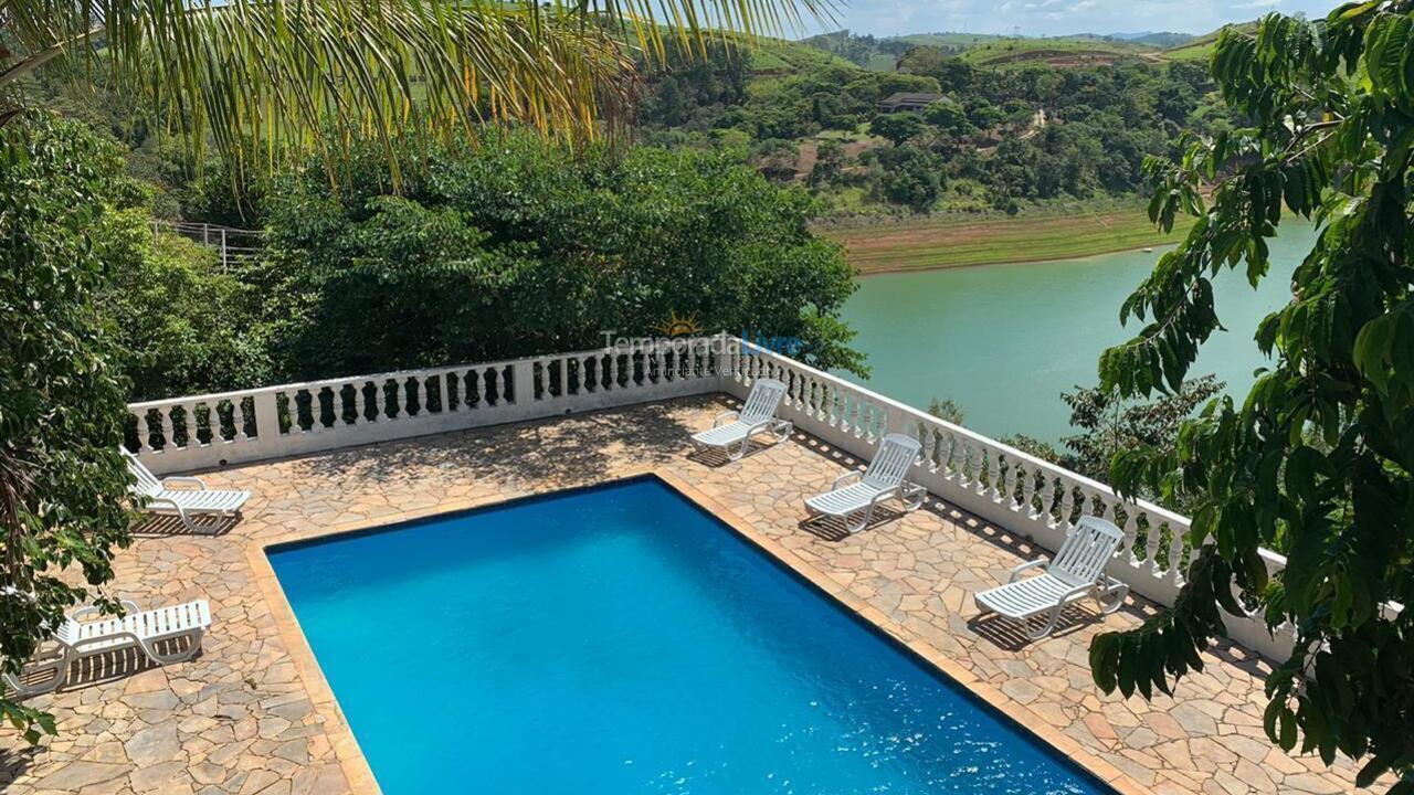 Granja para alquiler de vacaciones em Igaratá (Parque Alpina Igaratá)