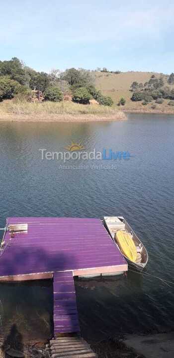 Granja para alquiler de vacaciones em Igaratá (Parque Alpina Igaratá)