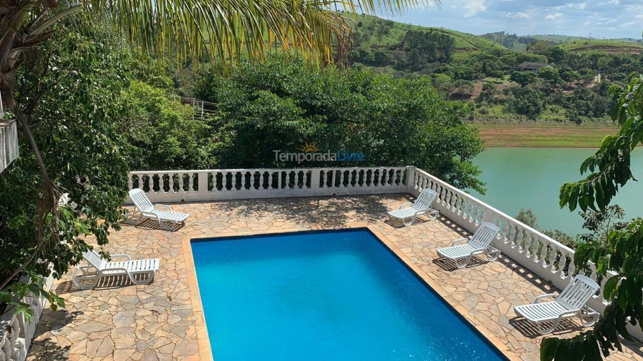 Granja para alquiler de vacaciones em Igaratá (Parque Alpina Igaratá)