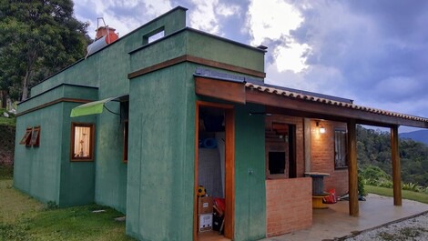 Vista lateral da casa