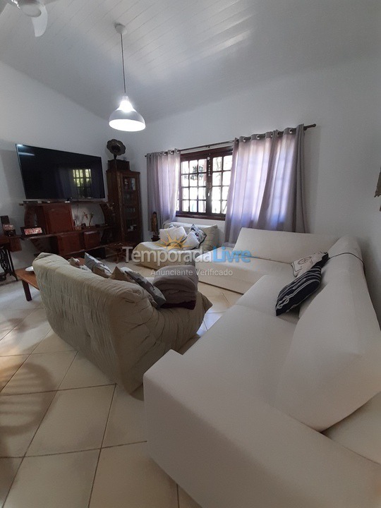 House for vacation rental in Bertioga (Praia de Guaratuba)