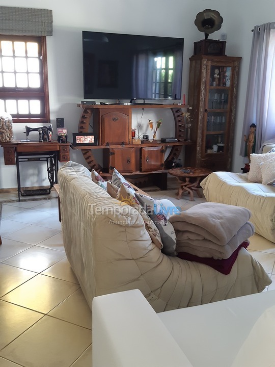 House for vacation rental in Bertioga (Praia de Guaratuba)