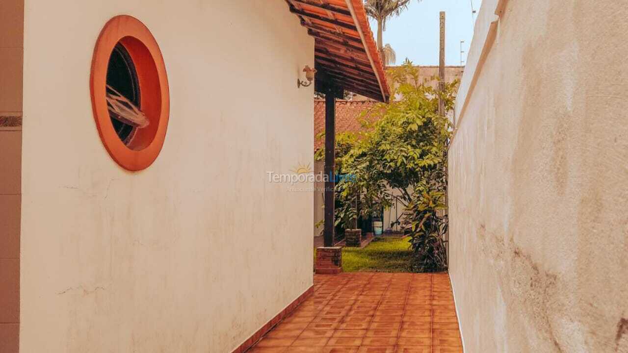 Casa para alquiler de vacaciones em Itanhaém (Cibratel II)