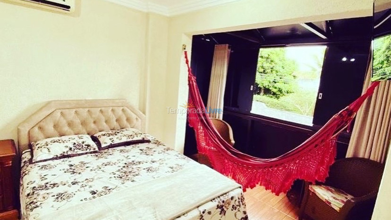 Apartamento para aluguel de temporada em Guarujá (Enseada)