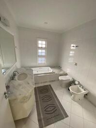 Casa Paradiseinn (mansión en la playa frente a la playa)