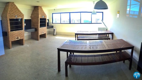 Churrascaria e espaço gourmet. 