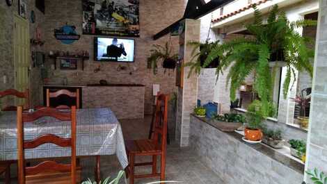 Cozinha com tv a cabo