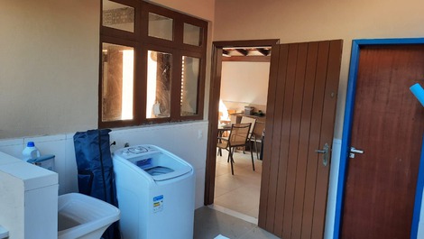 CASA A 100M DE LA PLAYA, CERCA DE TODO!