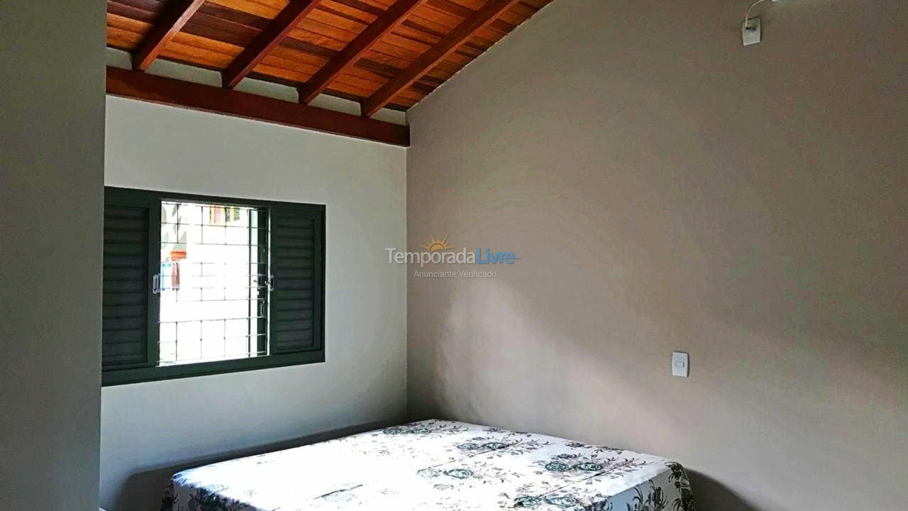 Casa para aluguel de temporada em Olímpia (Thermas Dos Laranjais)