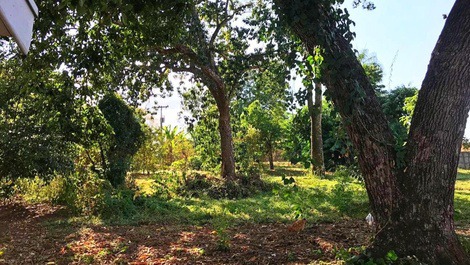 Chácara Luca, com ar condicionado.