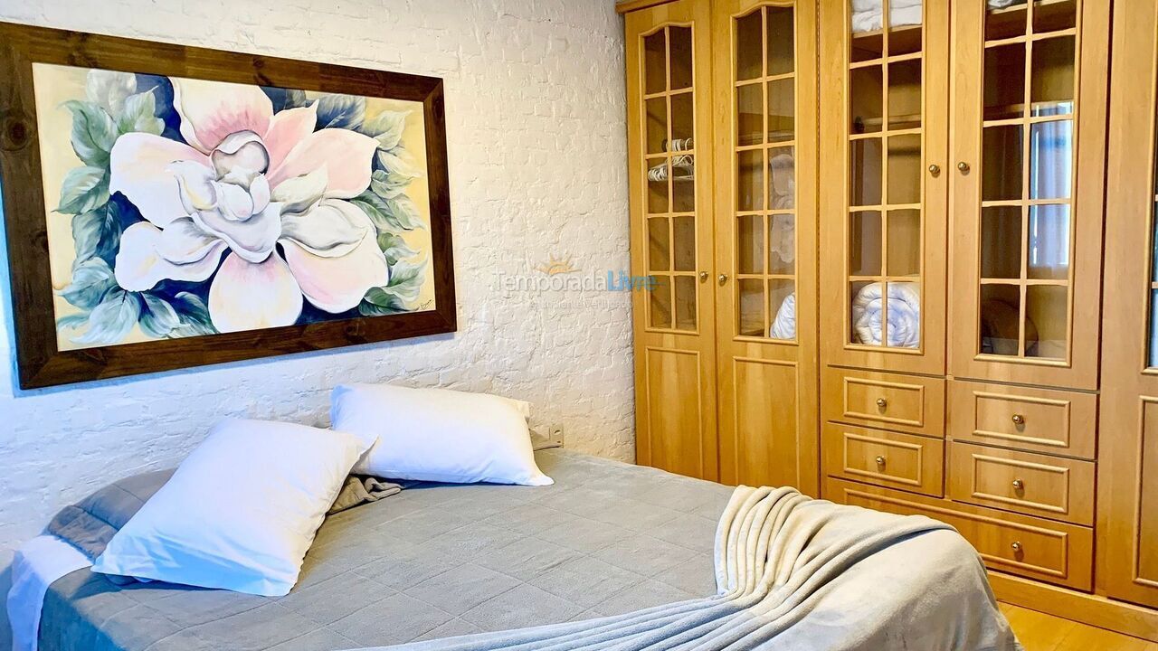 Apartment for vacation rental in Gramado (Centro)